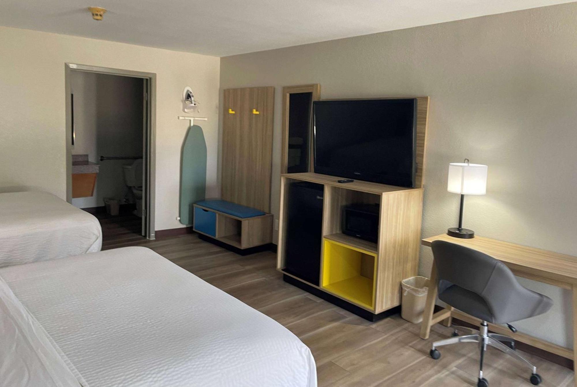 Days Inn By Wyndham New Braunfels Exterior foto